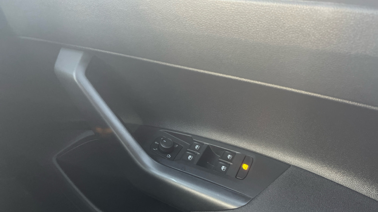 Volkswagen Polo 1.0 TSI Life 5dr Petrol Hatchback